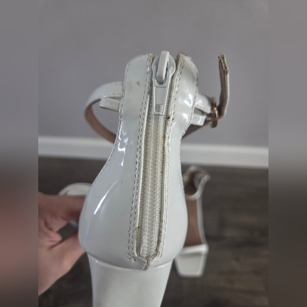 Chinese Laundry White Heels Size 6.5 - Picture 4 of 7